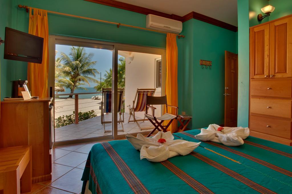 Laru Beya Resort Placencia Esterno foto